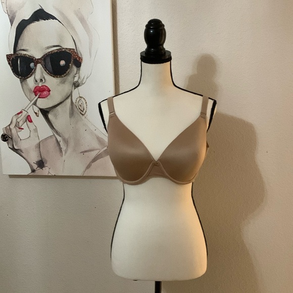 SOMA Vanishing Back Bra - Size 38D - Picture 1 of 6